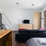 公寓 Nowe Chwaliszewo By Renters *